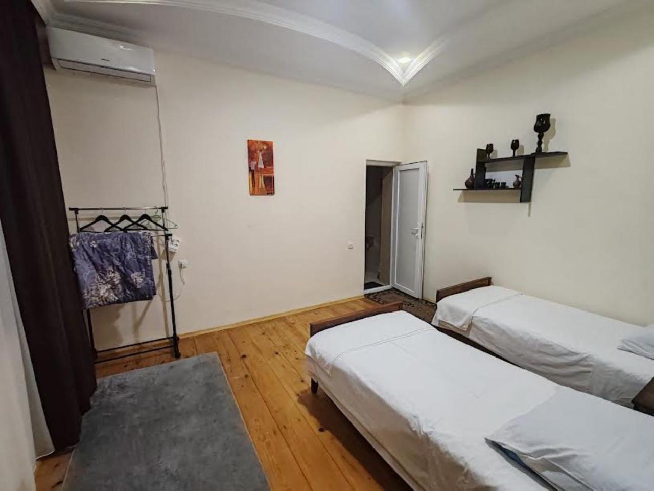 Guesthouse Luka Kutaisi Exterior photo